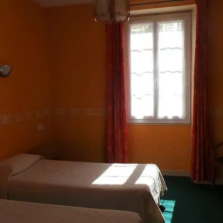 Du Lion D'or 2*